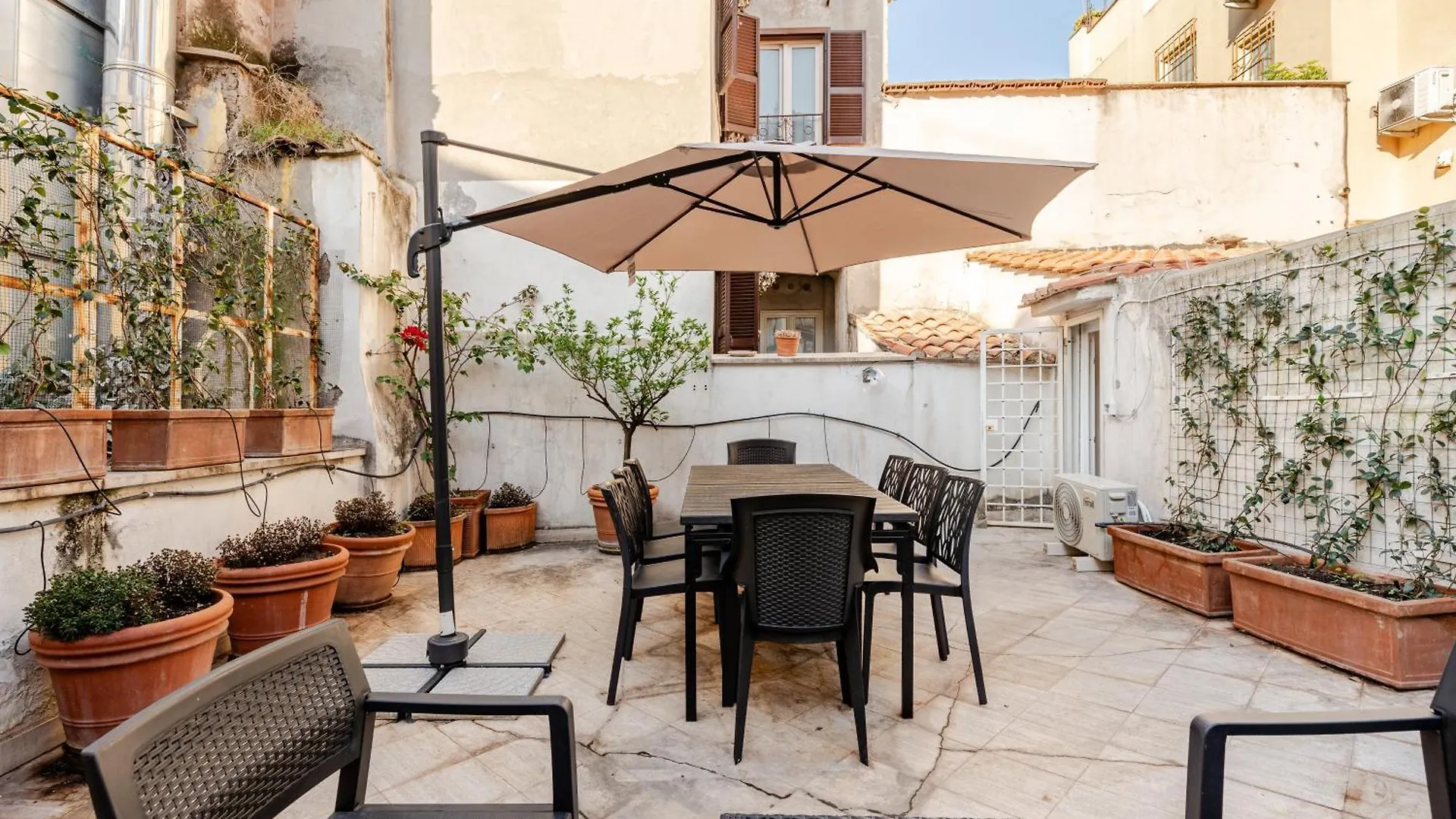 Casa Storica 4Bdr Con Terrazza A Campo De Fiori Apartment Rome 0*,
